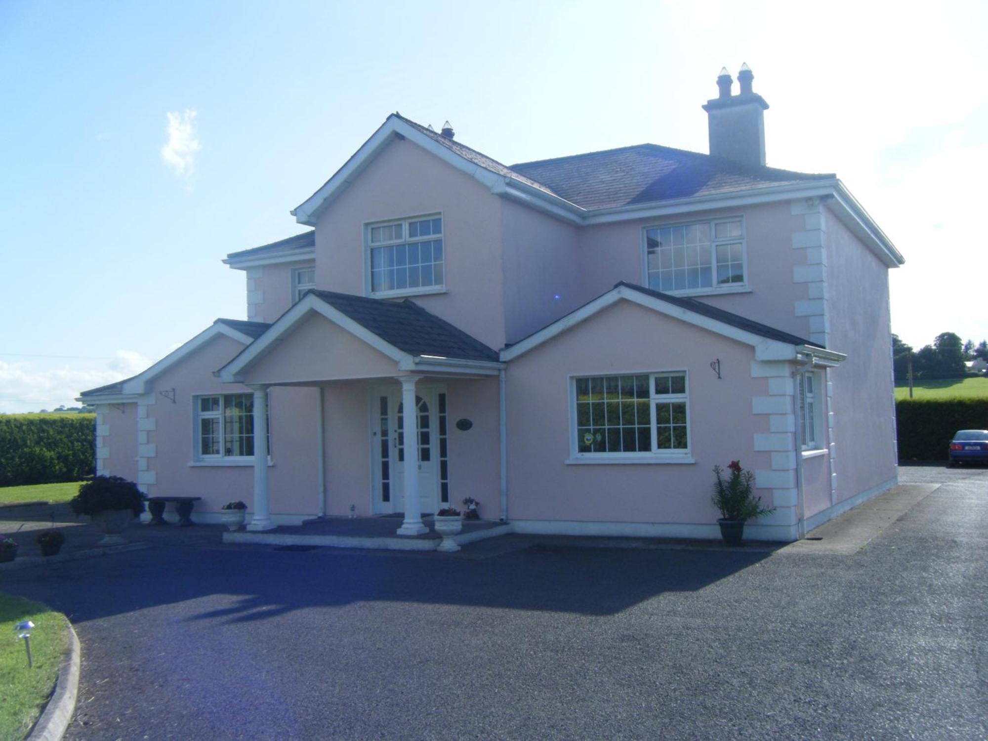 Tir Na Nog B&B Cashel  Exterior photo