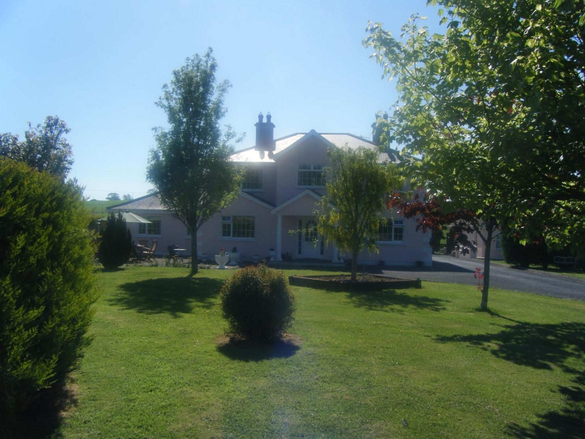 Tir Na Nog B&B Cashel  Exterior photo