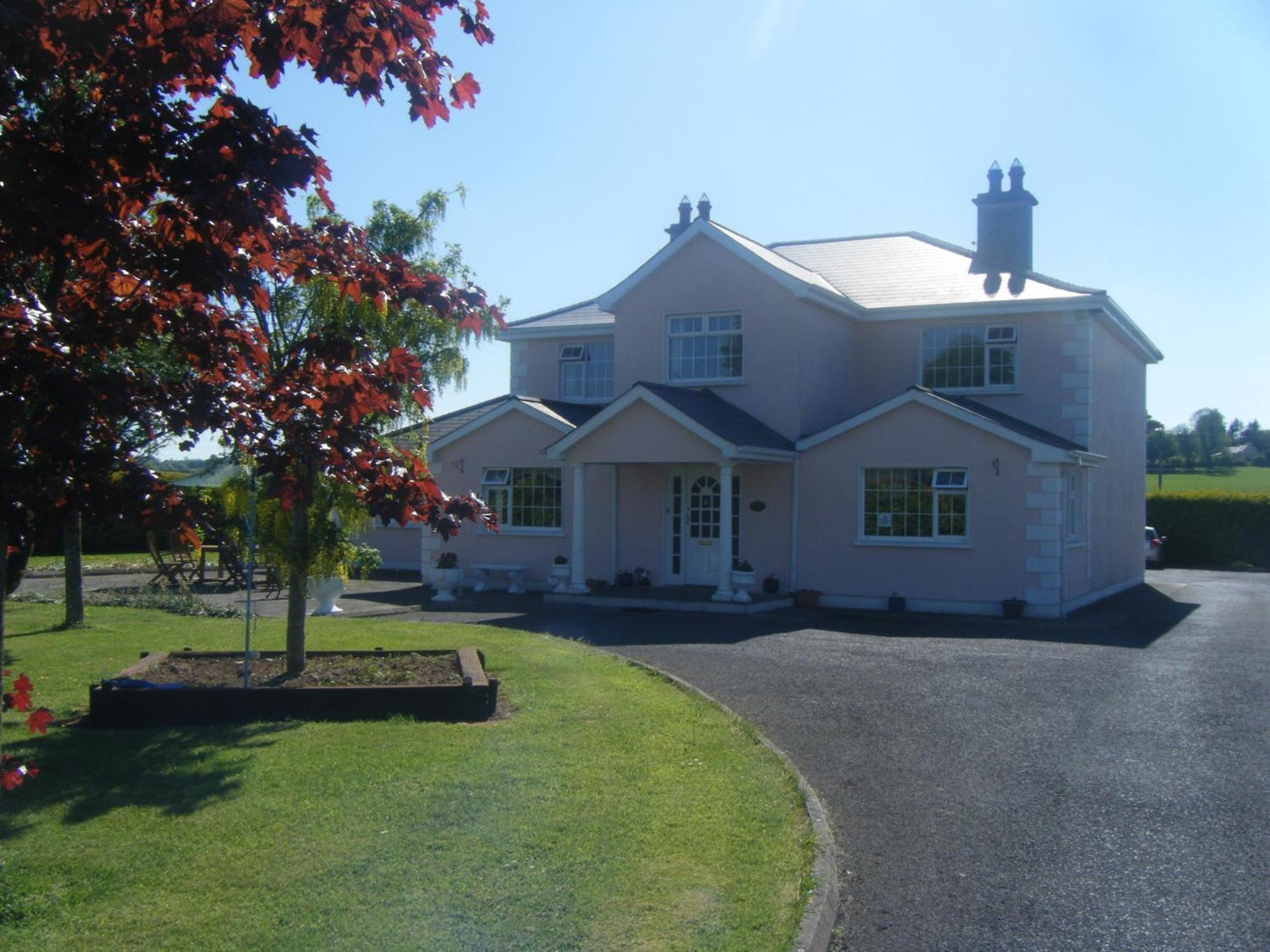 Tir Na Nog B&B Cashel  Exterior photo